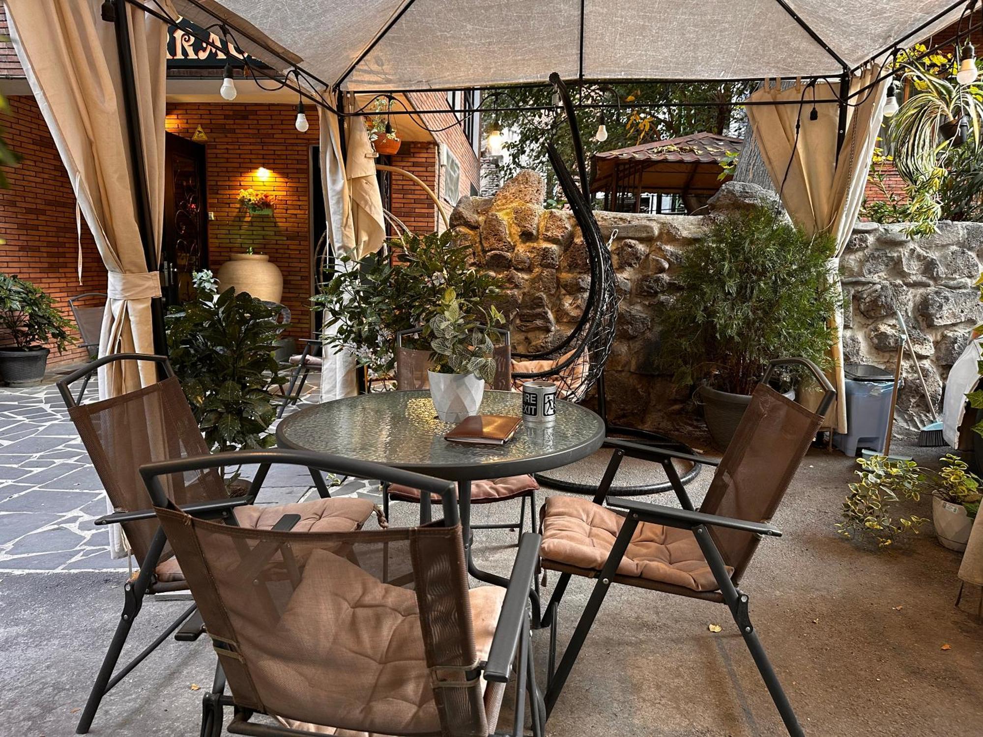 Terrace Tbilisi Center Hotel Eksteriør billede